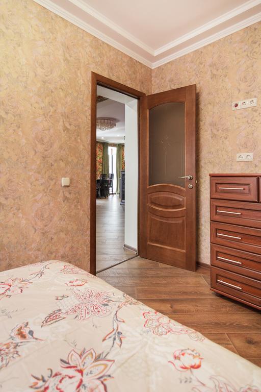 Best Apartments On Deribasovskoy Odessa Exterior foto